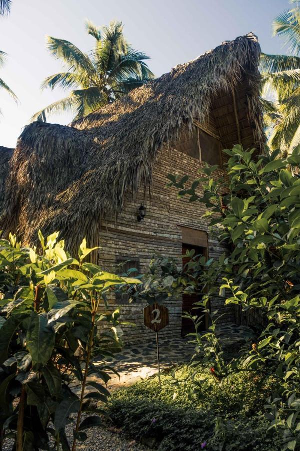 La Colmena Rd Hotel Samana Exterior photo