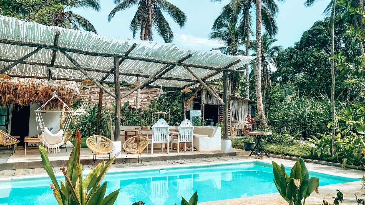 La Colmena Rd Hotel Samana Exterior photo